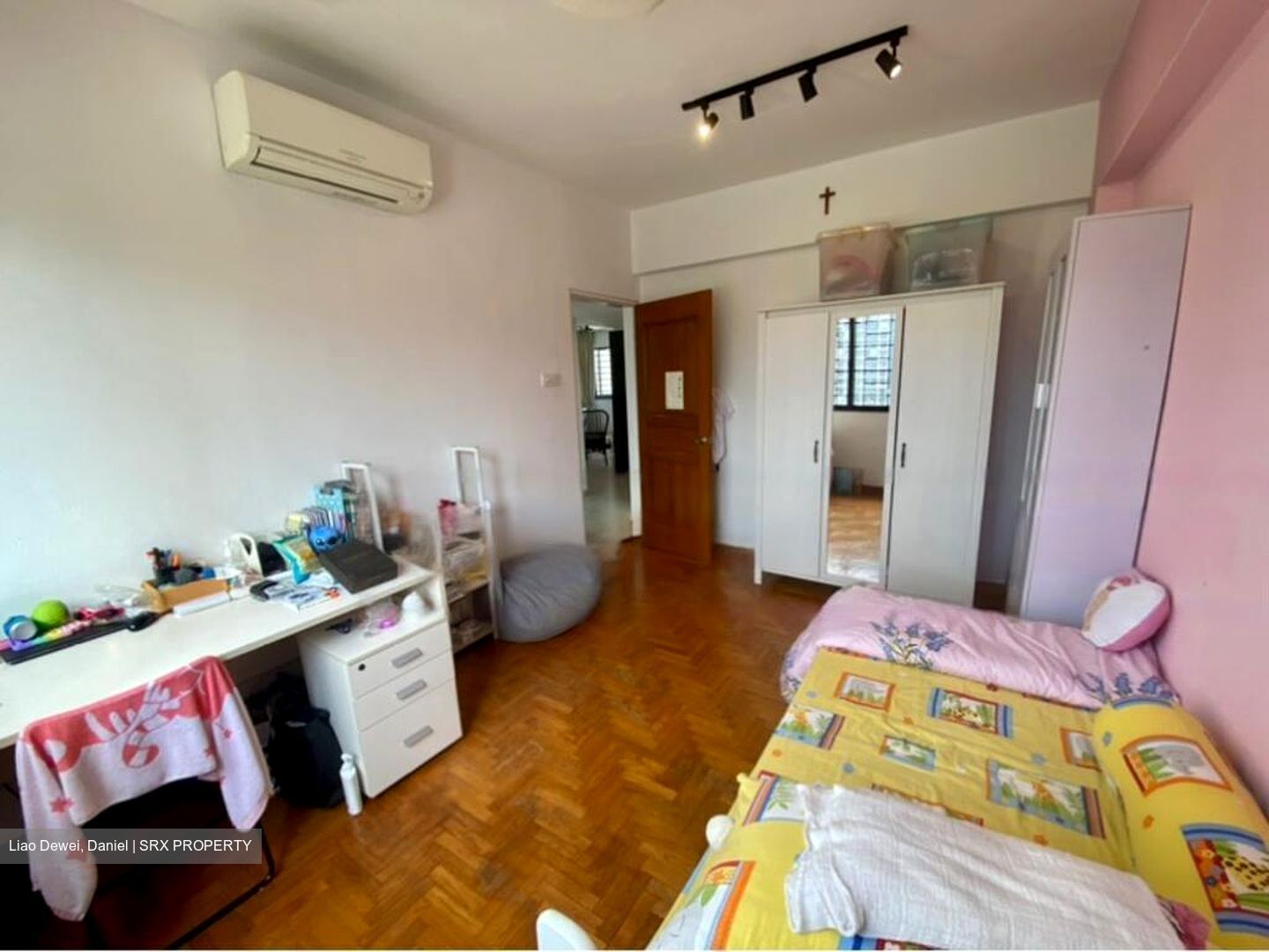 Kensington Park Condominium (D19), Condominium #418362261